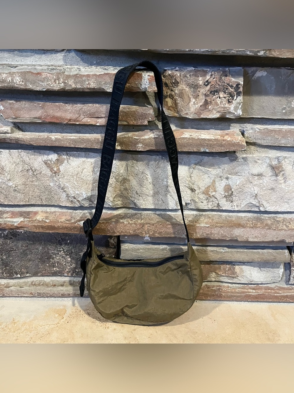 BAGGU Crescent Nylon Olive Shoulder Bag